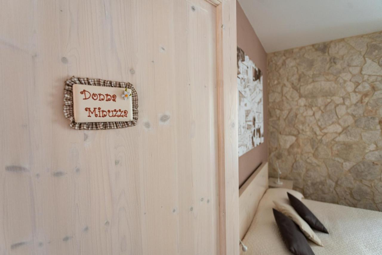 مبيت وإفطار راغوزا La Casa Del Gelsomino المظهر الخارجي الصورة