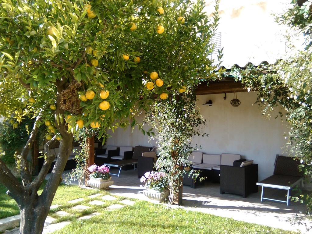 مبيت وإفطار راغوزا La Casa Del Gelsomino المظهر الخارجي الصورة