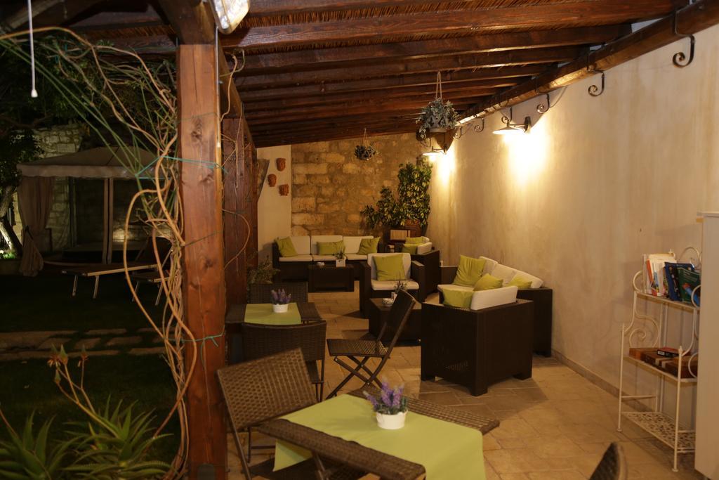 مبيت وإفطار راغوزا La Casa Del Gelsomino المظهر الخارجي الصورة